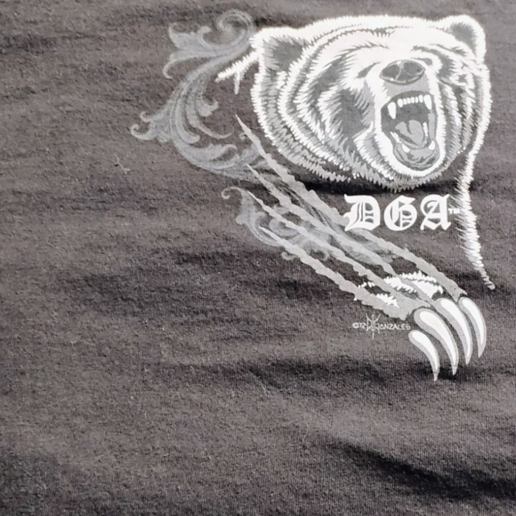 Men's Size Large Graphic T-Shirt Vatos Locos Forever DGA Mexican Skulls BLACK - Picture 3 of 8